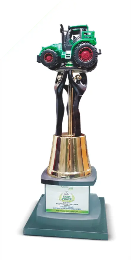 tractor-of-the-year-award-2021